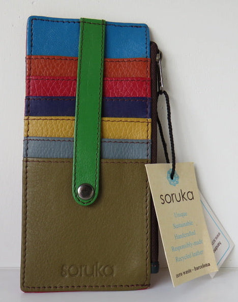 Cassie Cardholder