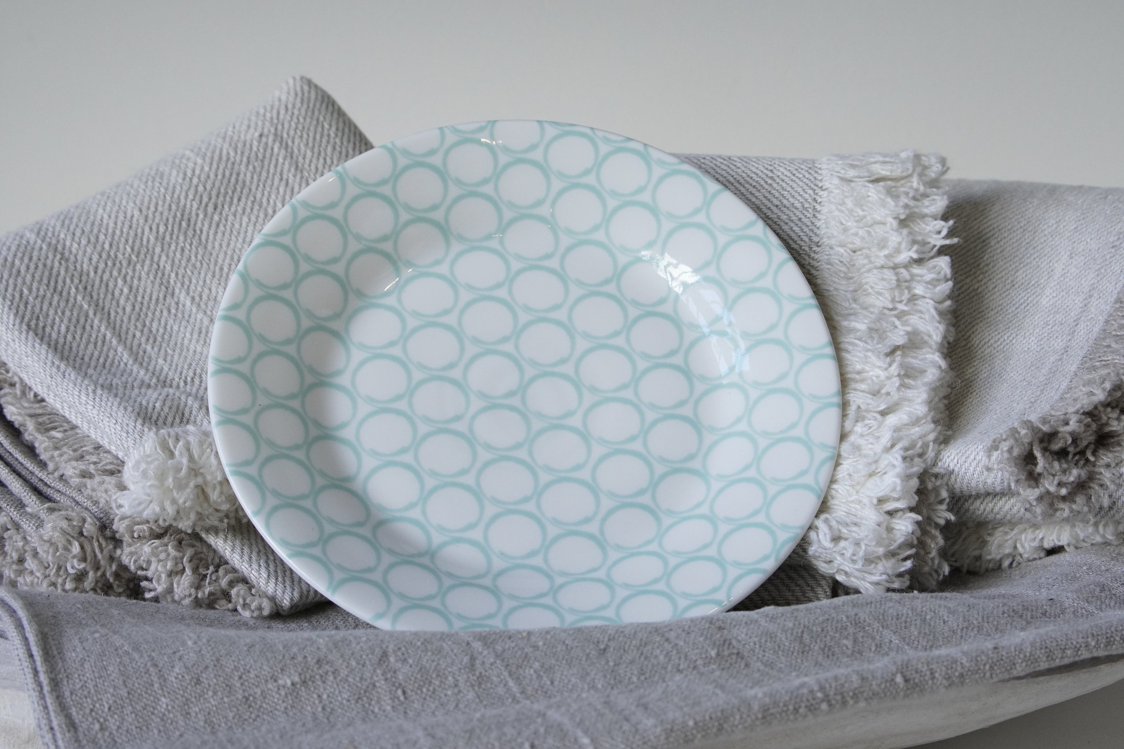 Pacific Mint Plate 9.3” set of 6